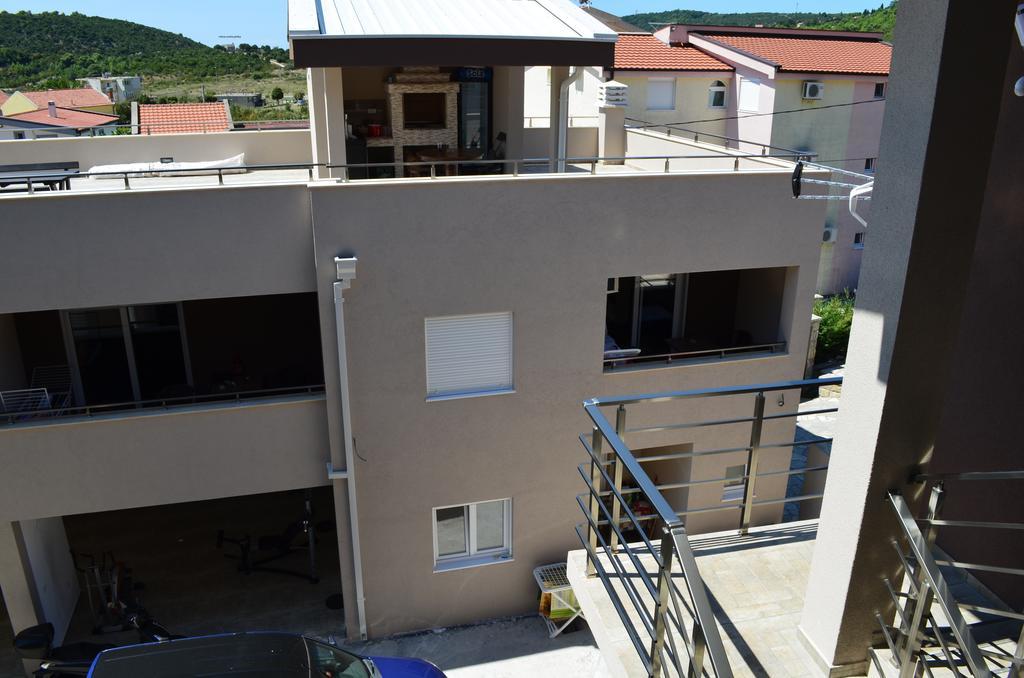 Apartments Md Lux 2 Sutomore Esterno foto